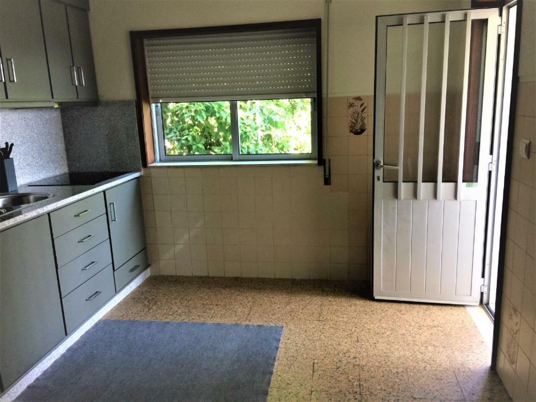 Vila Apartment Guimarães Buitenkant foto